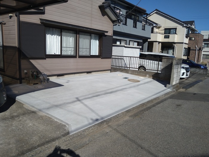 �s���s�F�H�㒓�Ԃ̕s���������I���������1�䕪�̒��ԃX�y�[�X��